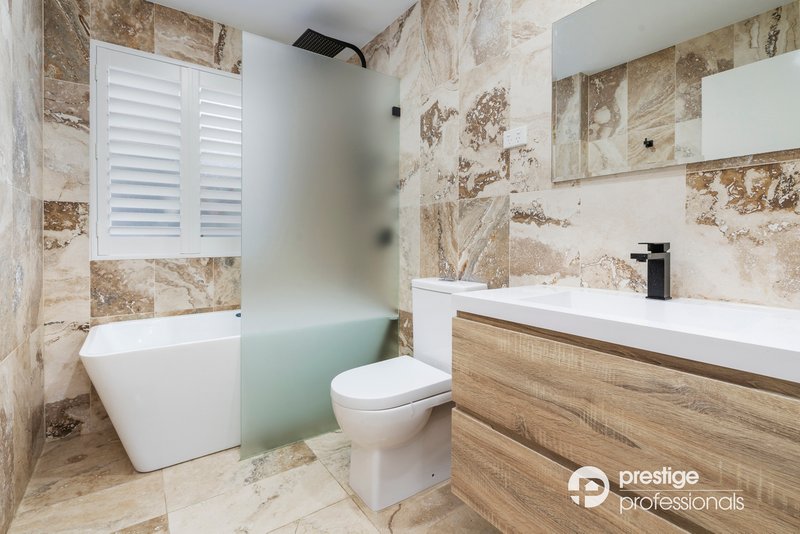 Photo - 1/80 Lucas Avenue, Moorebank NSW 2170 - Image 9