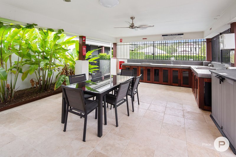 Photo - 1/80 Mcintyre Street, Hendra QLD 4011 - Image 14