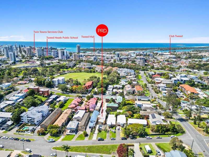 Photo - 1/80 Mclean Street, Coolangatta QLD 4225 - Image 17