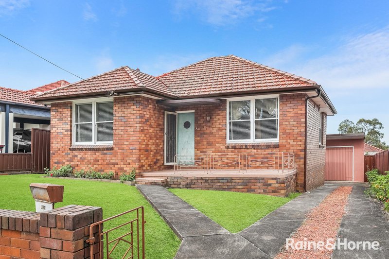 180 Moorefields Road, Beverly Hills NSW 2209