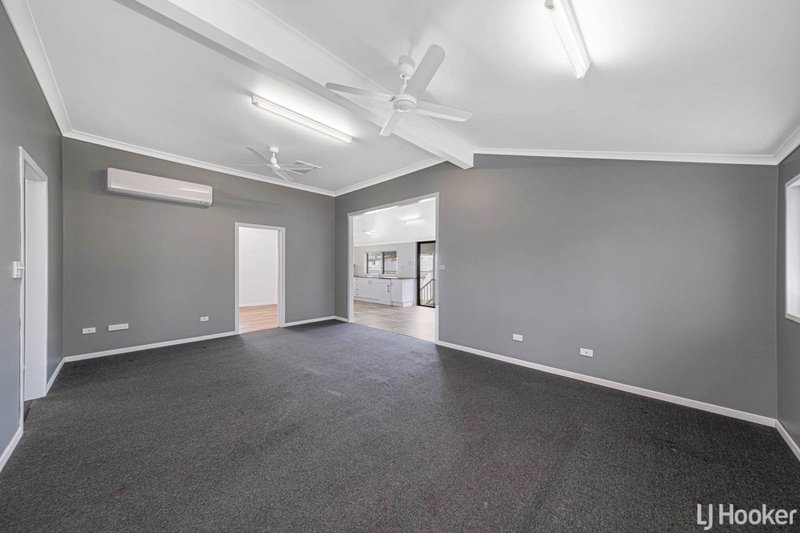 Photo - 180 Richardson Road, Park Avenue QLD 4701 - Image 7