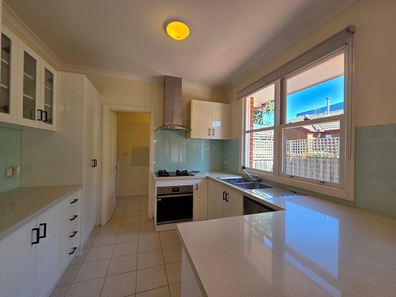 Photo - 1/80 Truganini Road, Carnegie VIC 3163 - Image 3