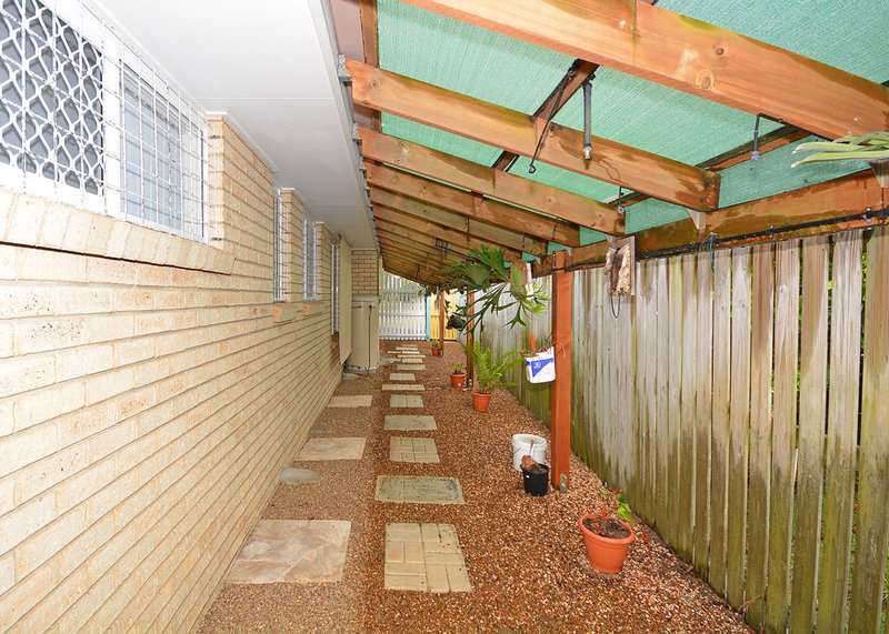 Photo - 180 Truro Street, Urangan QLD 4655 - Image 21