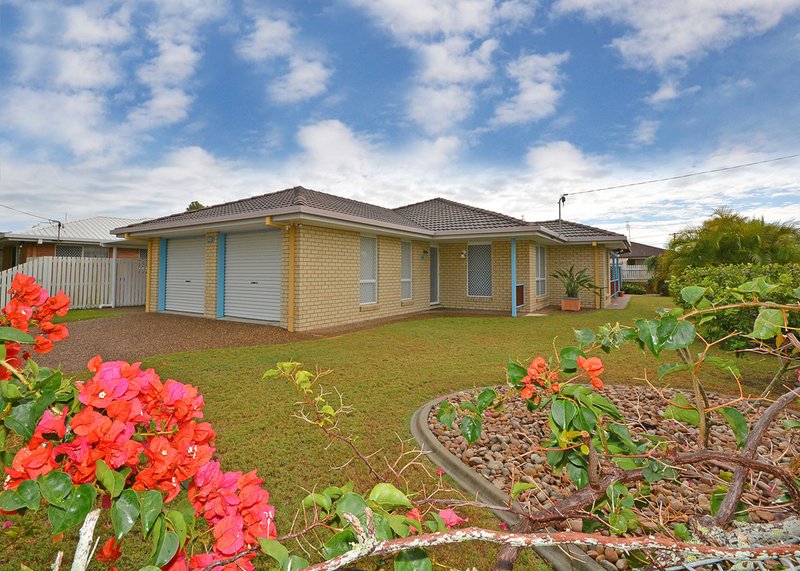 Photo - 180 Truro Street, Urangan QLD 4655 - Image 23