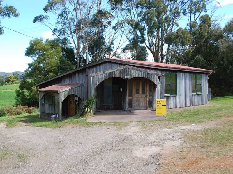 18005 Bass Highway, Sisters Creek TAS 7325