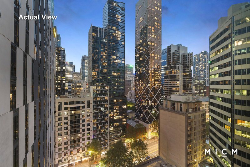 Photo - 1801/135 A’Beckett Street, Melbourne VIC 3000 - Image 1