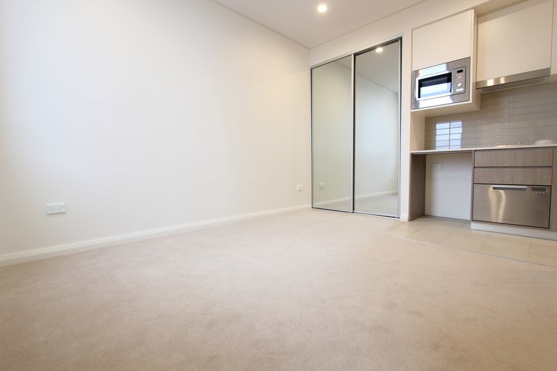 Photo - 1801B/100 Castlereagh Street, Liverpool NSW 2170 - Image 2