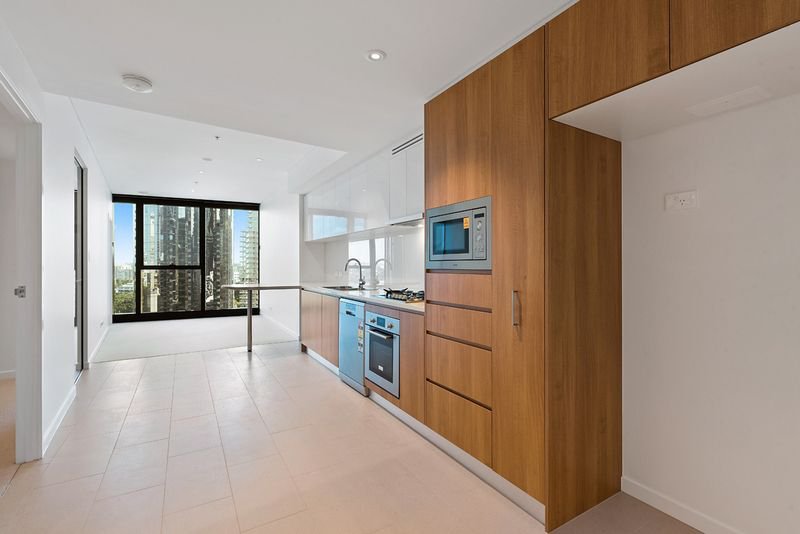 Photo - 1802/222 Margaret Street, Brisbane City QLD 4000 - Image 2