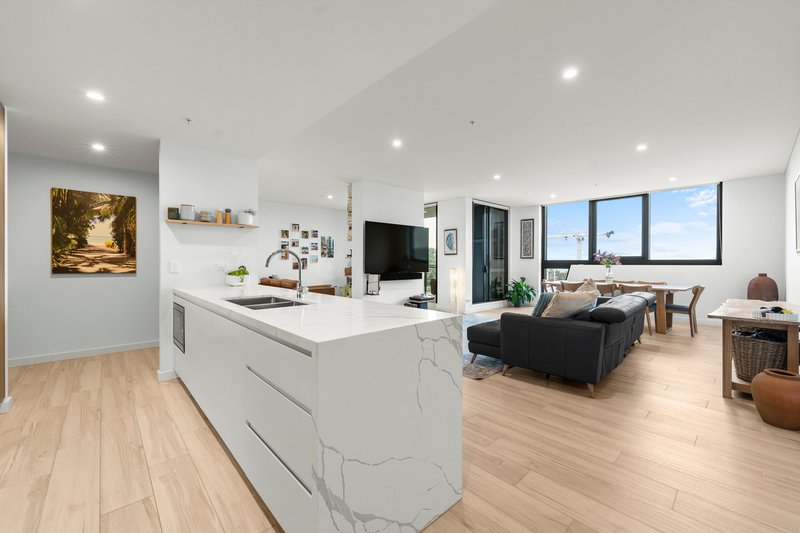 Photo - 1803/108 Donnison Street, Gosford NSW 2250 - Image 6