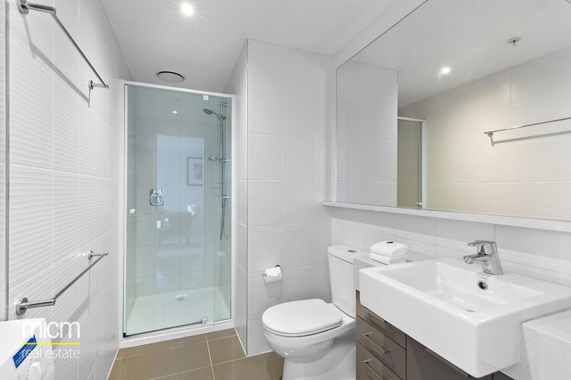 Photo - 1803/241 City Road, Southbank VIC 3006 - Image 7