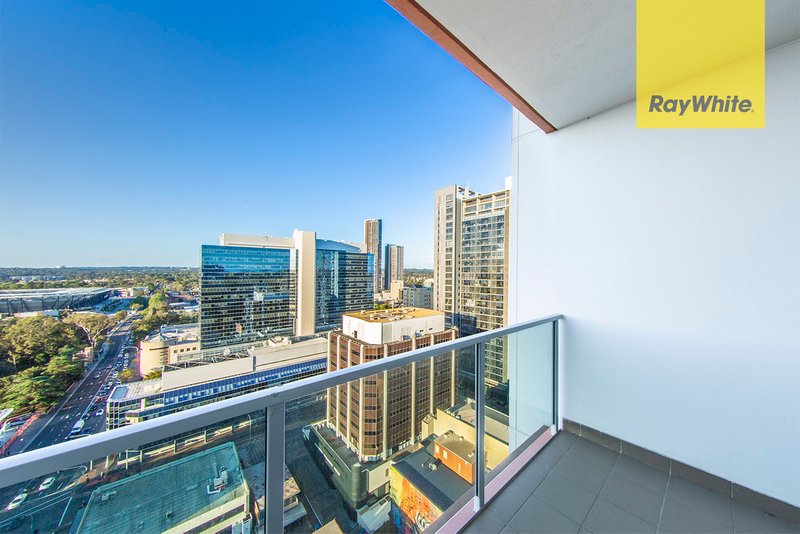 Photo - 1803/29 Hunter Street, Parramatta NSW 2150 - Image 5