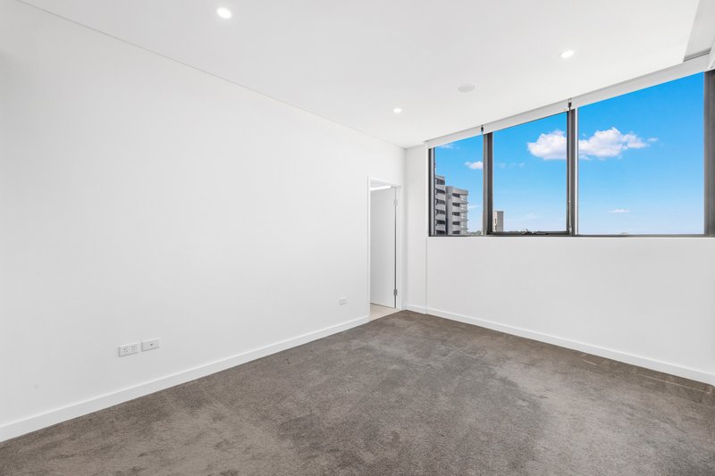 Photo - 1803/9 Gay Street, Castle Hill NSW 2154 - Image 5