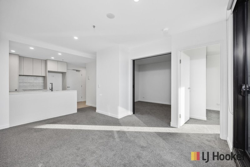 Photo - 1804/2 Grazier Lane, Belconnen ACT 2617 - Image 5