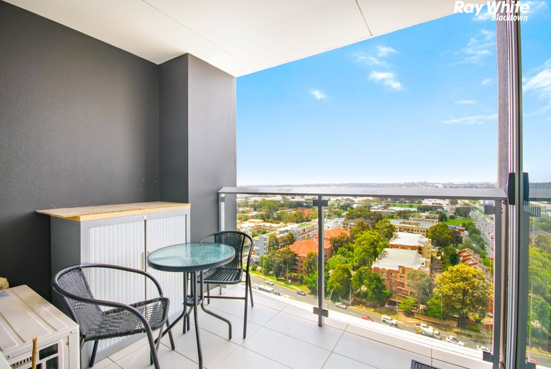 Photo - 1804/5 Second Ave , Blacktown NSW 2148 - Image 9