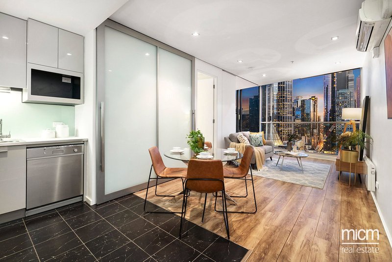 Photo - 1805/68 La Trobe Street, Melbourne VIC 3000 - Image 4