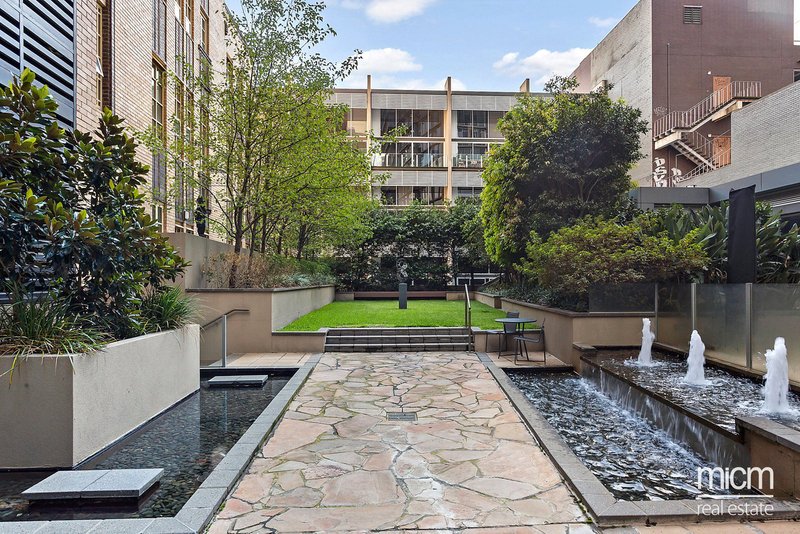 Photo - 1805/68 La Trobe Street, Melbourne VIC 3000 - Image 18