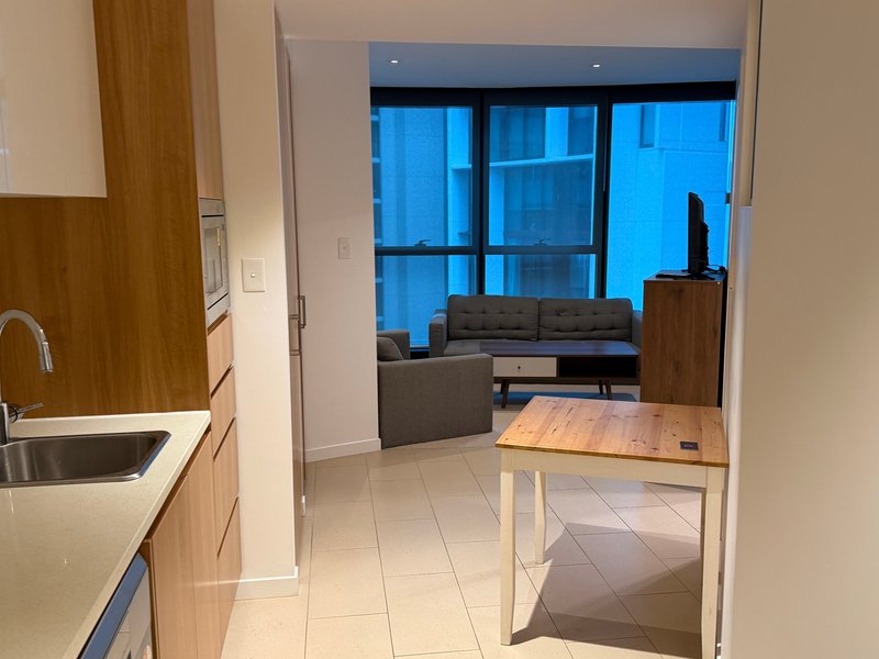 Photo - 1806/222 Margaret Street, Brisbane City QLD 4000 - Image 9