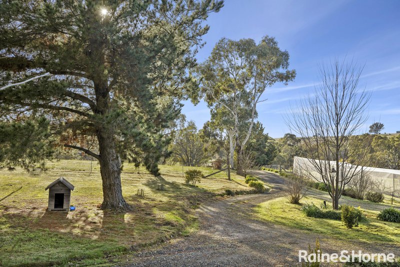 Photo - 1807 Kyneton-Redesdale Road, Barfold VIC 3444 - Image 3