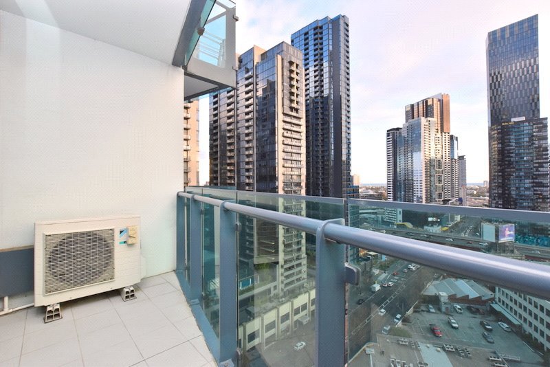 Photo - 1807/180 City Road, Southbank VIC 3006 - Image 9