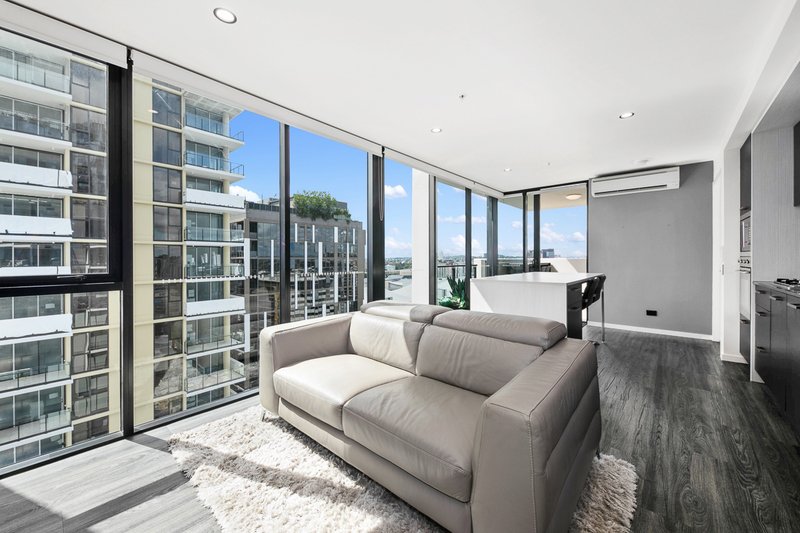 Photo - 1808/27 Cordelia Street, South Brisbane QLD 4101 - Image 3