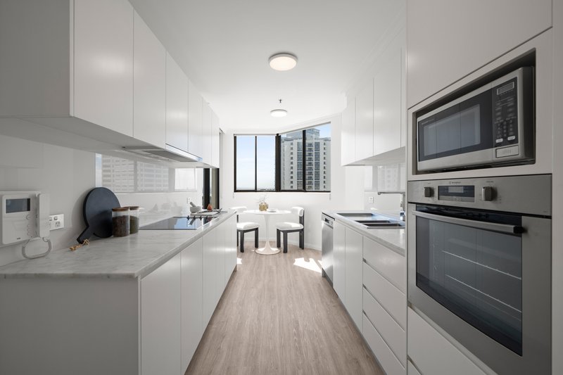 Photo - 1808/83-85 Spring Street, Bondi Junction NSW 2022 - Image 3