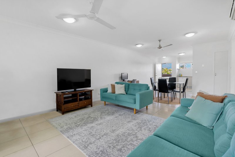 Photo - 18/1-13 Ernest Street, Redlynch QLD 4870 - Image 3