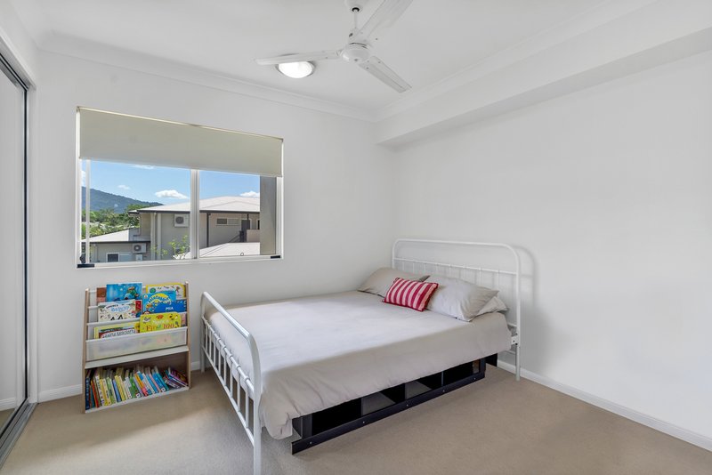 Photo - 18/1-13 Ernest Street, Redlynch QLD 4870 - Image 11