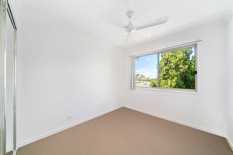 Photo - 18/1-49 Lavender Drive, Griffin QLD 4503 - Image 12