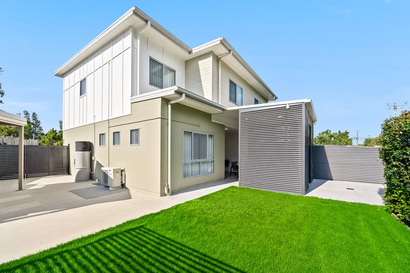 Photo - 18/1-5 Cascade Drive, Underwood QLD 4119 - Image 2