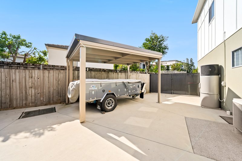 Photo - 18/1-5 Cascade Drive, Underwood QLD 4119 - Image 3