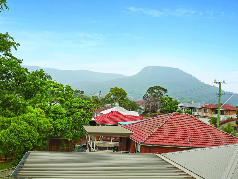 Photo - 18/1-5 Mt Keira Road, West Wollongong NSW 2500 - Image 6