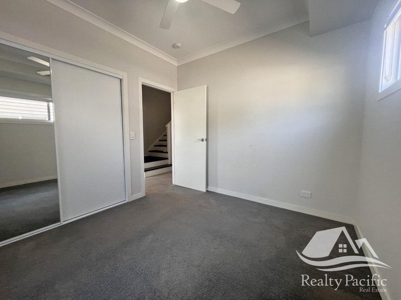 Photo - 1/81 Adelaide Street, Carina QLD 4152 - Image 10