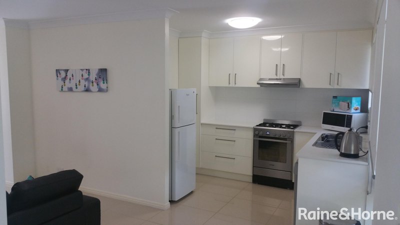 Photo - 1/81 Armadale Street, St Lucia QLD 4067 - Image 12