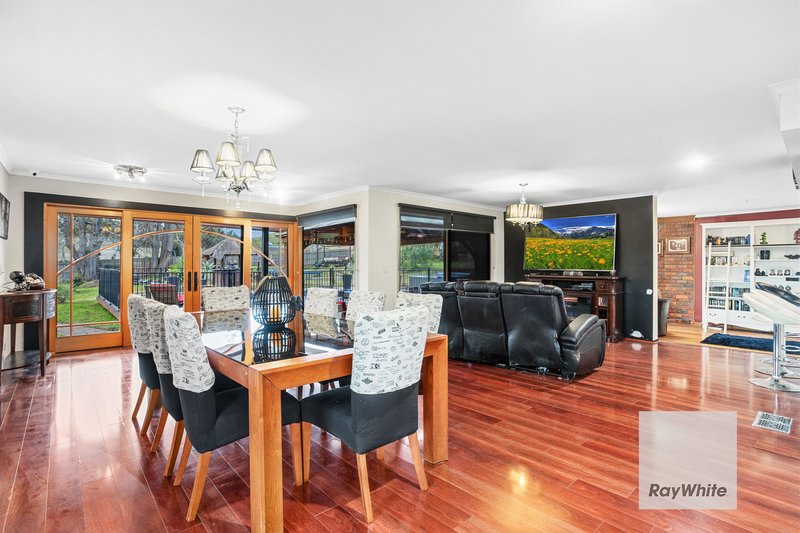 Photo - 181 Arundel Road, Keilor VIC 3036 - Image 6