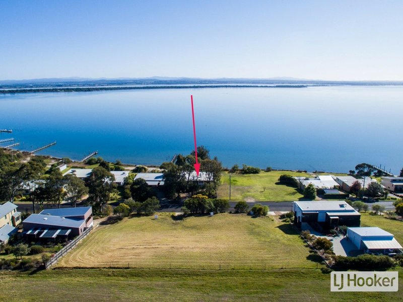 181 Bay Road, Eagle Point VIC 3878