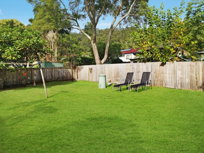 Photo - 181 Brisbane  Water Drive, Point Clare NSW 2250 - Image 7