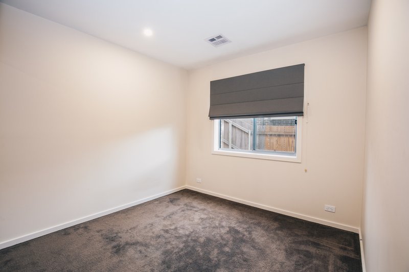 Photo - 181 Jabanungga Avenue, Ngunnawal ACT 2913 - Image 6