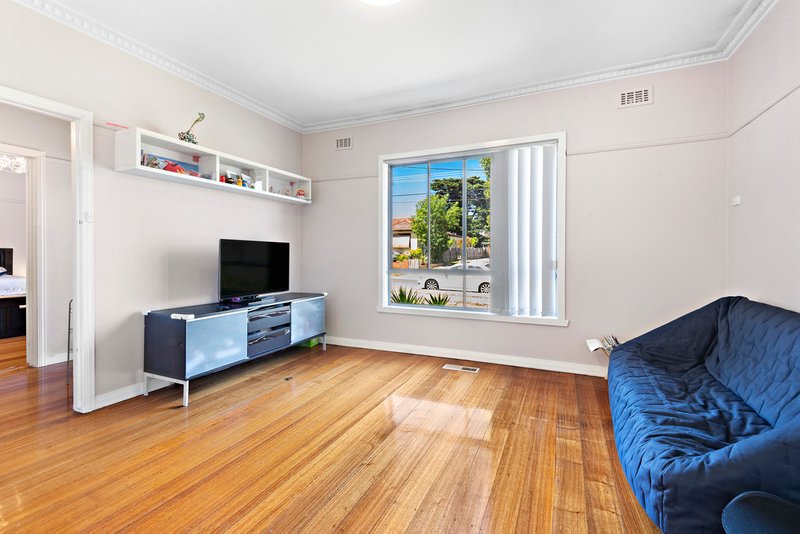 Photo - 1/81 Kionga Street, Clayton VIC 3168 - Image 6