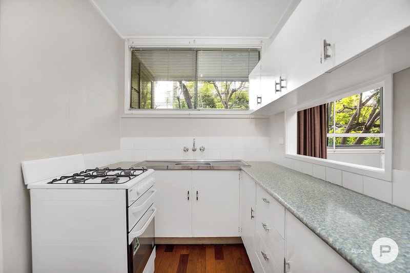 Photo - 1/81 Liverpool Road, Clayfield QLD 4011 - Image 5