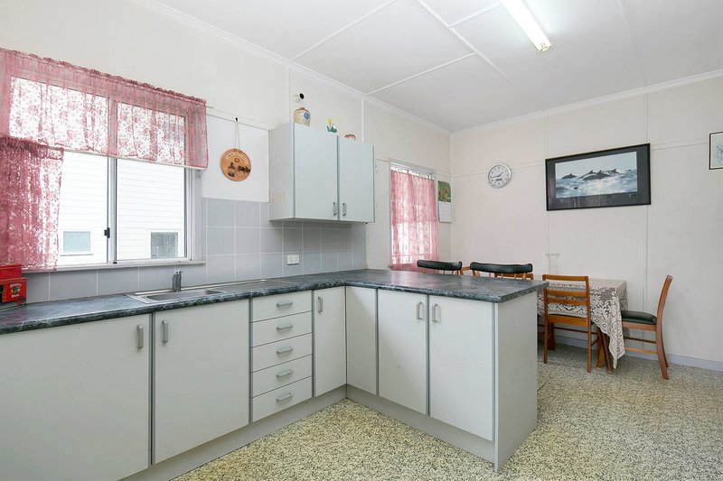 Photo - 181 Lutzow Street, Tarragindi QLD 4121 - Image 6