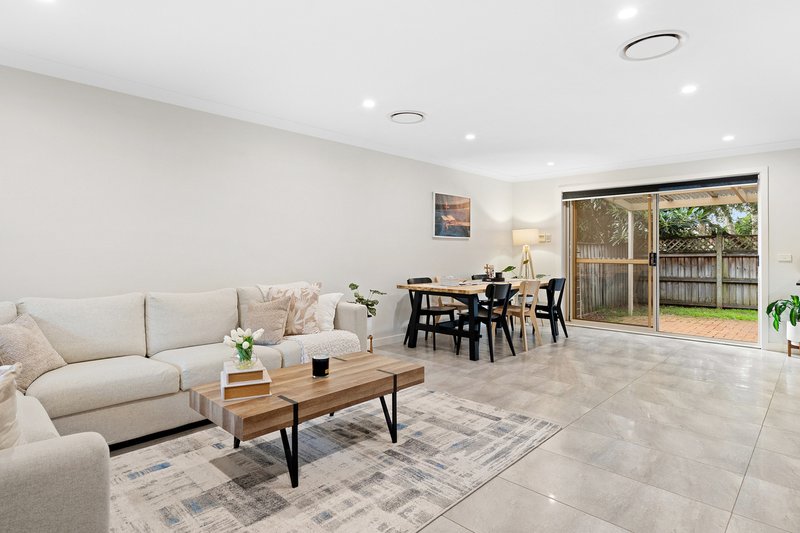 Photo - 18/1 Macmahon Place, Menai NSW 2234 - Image 2