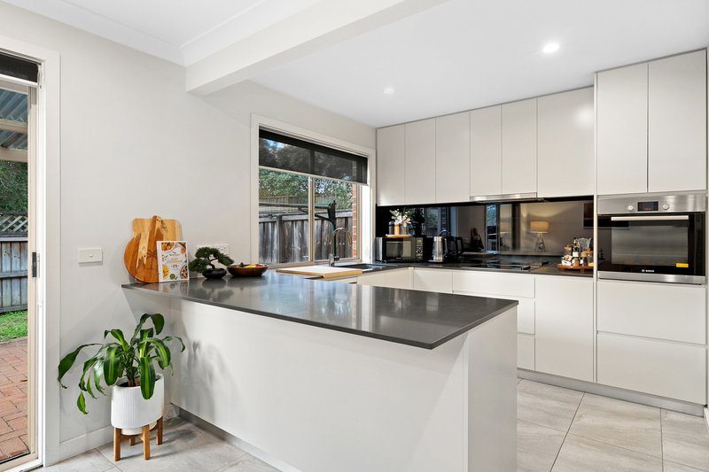 Photo - 18/1 Macmahon Place, Menai NSW 2234 - Image 5