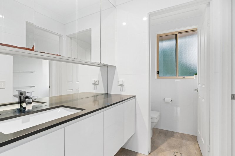 Photo - 18/1 Macmahon Place, Menai NSW 2234 - Image 8