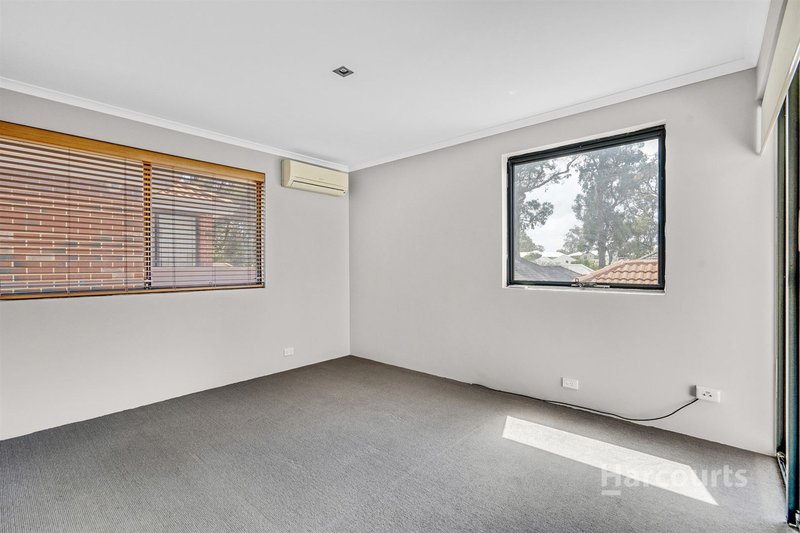 Photo - 18/1 Mariners Cove Drive, Dudley Park WA 6210 - Image 10