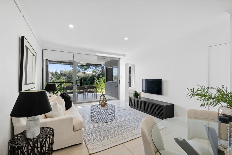 Photo - 1/81 Mildmay Street, Fairfield QLD 4103 - Image 3