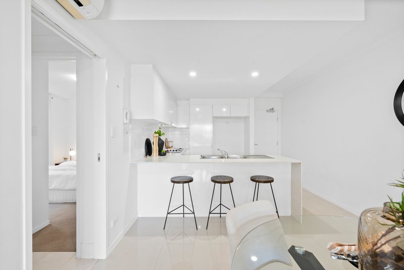 Photo - 1/81 Mildmay Street, Fairfield QLD 4103 - Image 5