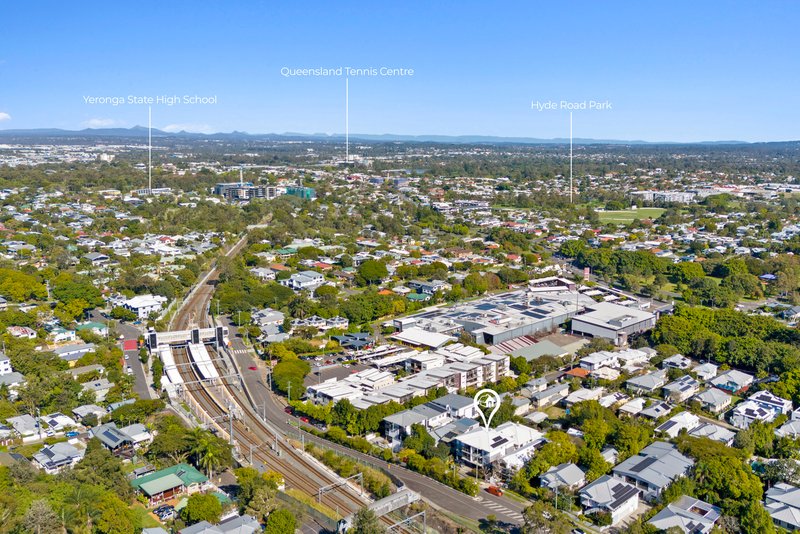Photo - 1/81 Mildmay Street, Fairfield QLD 4103 - Image 20