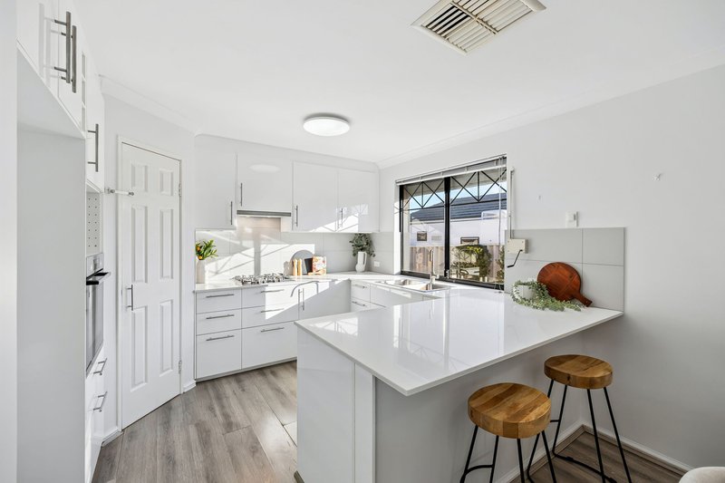 Photo - 1/81 Millcrest Street, Scarborough WA 6019 - Image 2