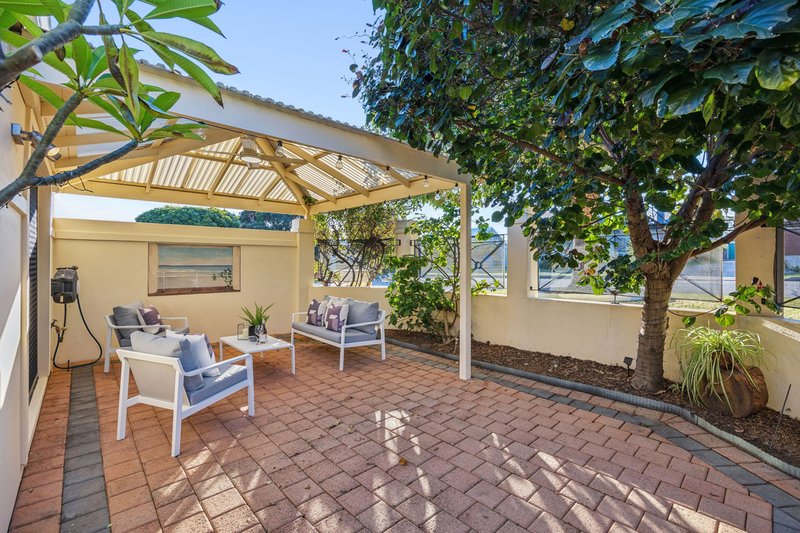 Photo - 1/81 Millcrest Street, Scarborough WA 6019 - Image 22