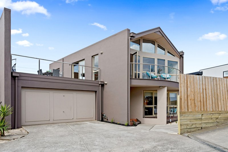 Photo - 18/1 Nepean Highway, Seaford VIC 3198 - Image 1